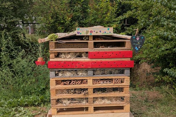 Insektenhotel Bayerbach. Foto: L. Käsbauer
