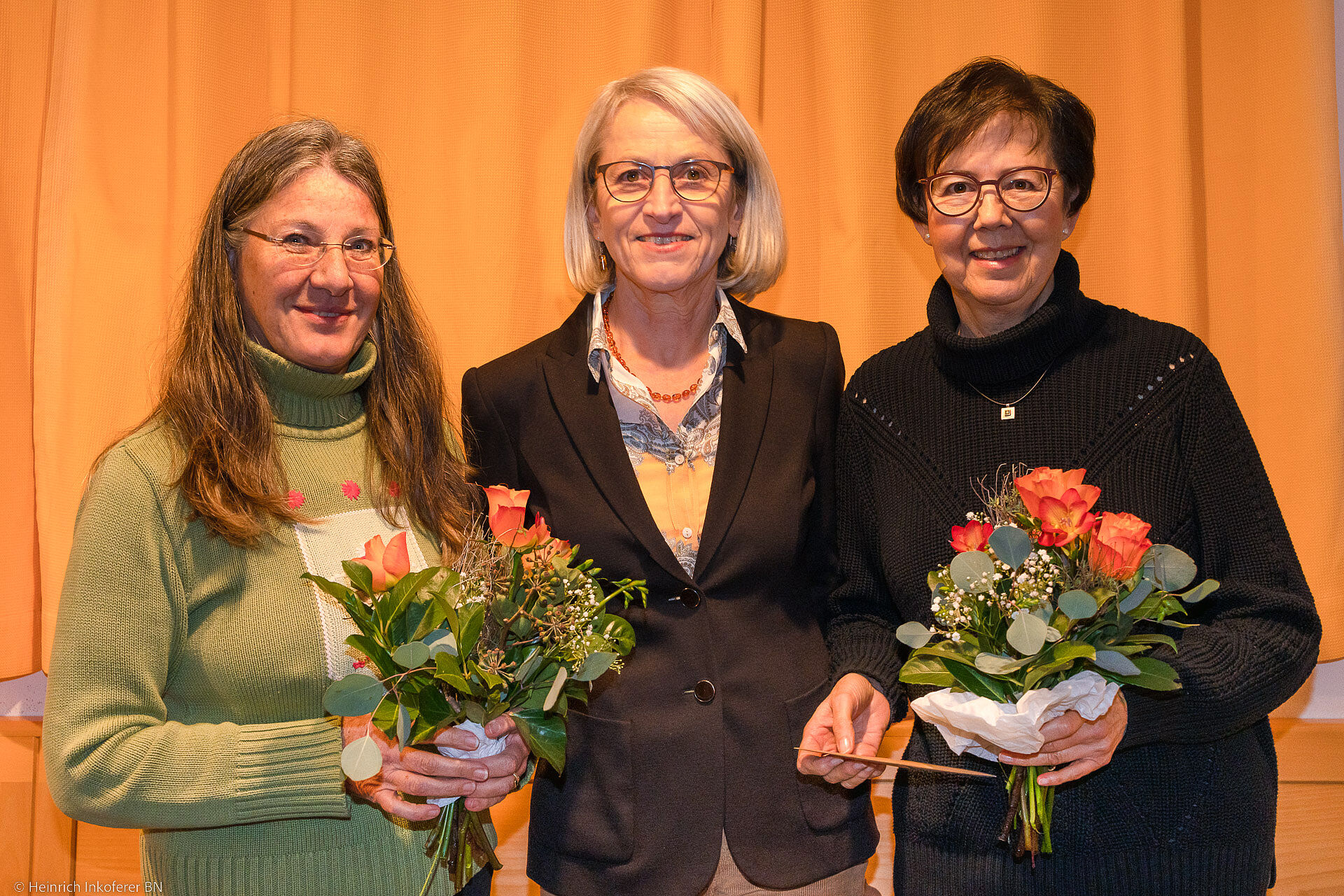 Bild v.l.n.r. Helga Schiemann, Lisa Voit, Maria Spitzer